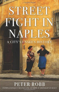 Street Fight in Naples 