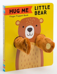 Hug Me Little Bear: Finger Puppet Book 