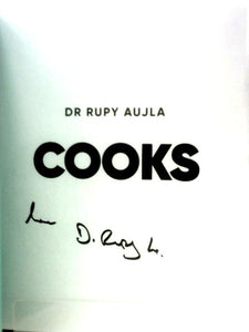 Dr Rupy Cooks: Over 100 Easy, Healthy, Flavourful Recipes 